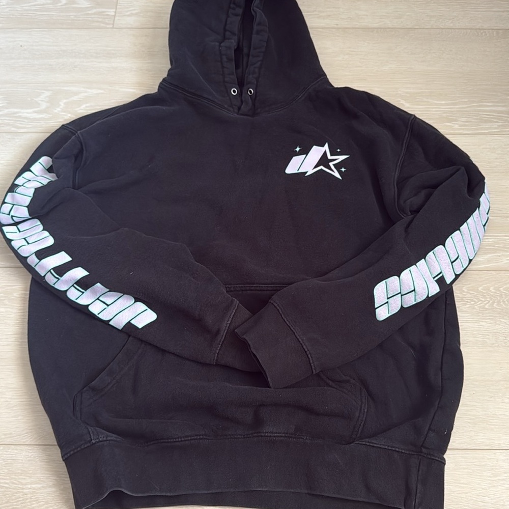 3/$10 Jeffree Star Black and Pink Star Sweatshirt - Picture 6 of 7